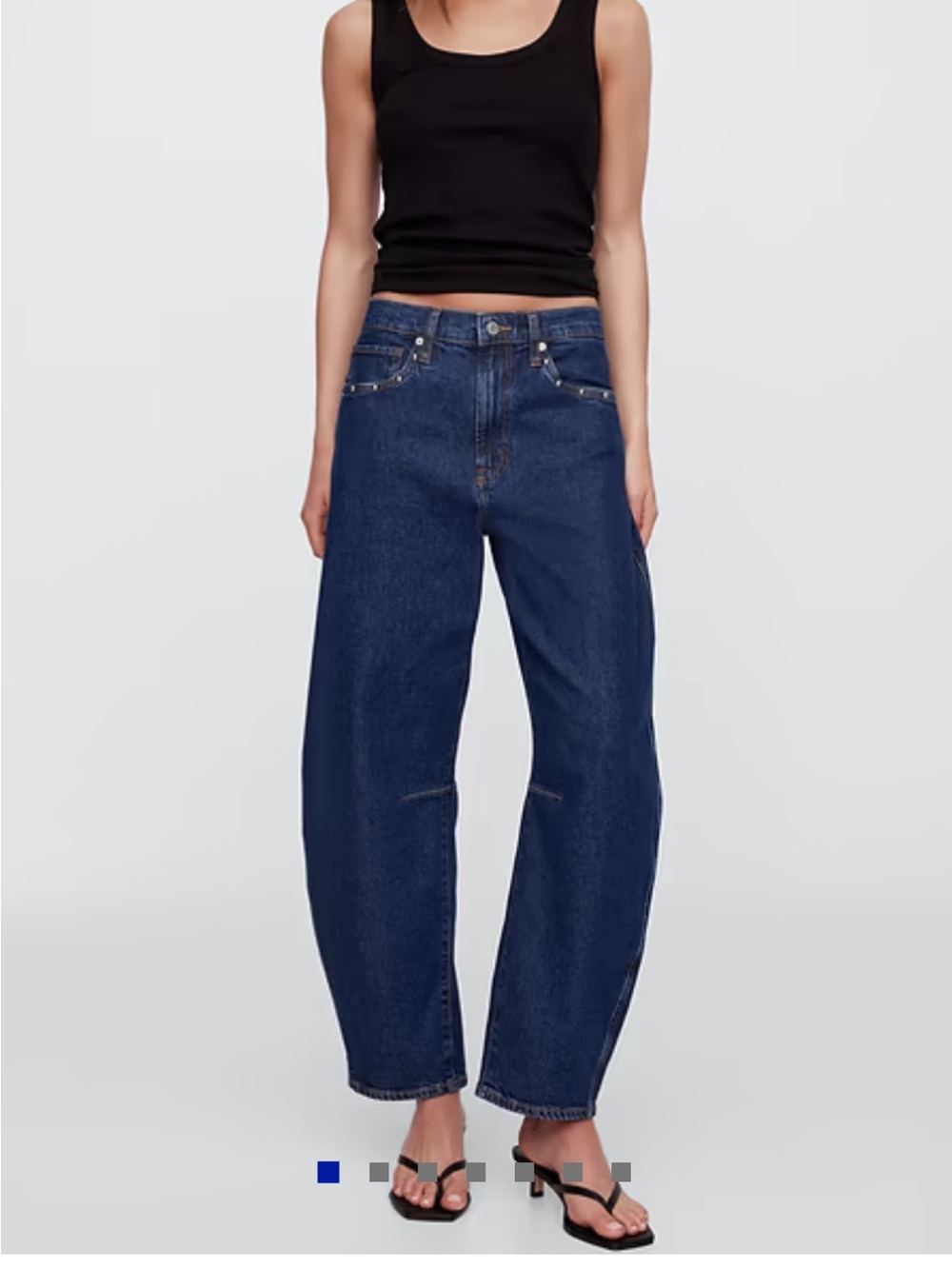 GAP Women's Barrel Jeans in Dark Blue Denim With Silver Details